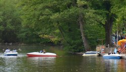 [title] - Den Wonnemonat Mai bereits in Sichtweite, feiern die Darmstädter am <strong> vorletzten Wochenende im April </strong> ihr Frühlingsfest am Steinbrücker Teich mit einem n abwechslungsreichen Unterhaltungsprogramm für Kinder und Erwachsene.
